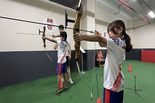 YAZ SPOR OKULLARI'NDA ÇOCUKLAR HEM ÖĞRENİYOR HEM SPOR YAPIYOR